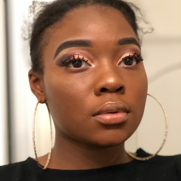 Meet your Posher, Brittany - Picture 1 of 1